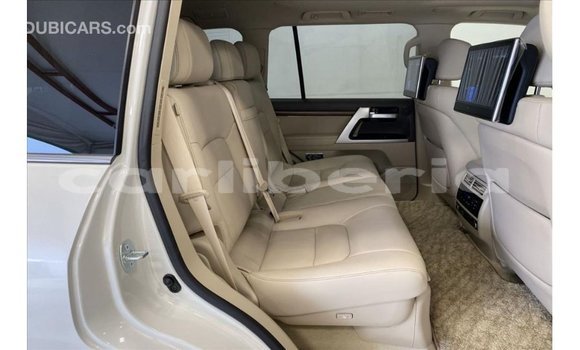 Buy Import Toyota Land Cruiser White Car in Import - Dubai in Bomi County Buy Import Toyota Land Cruiser White Car in Import - Dubai in Bomi County