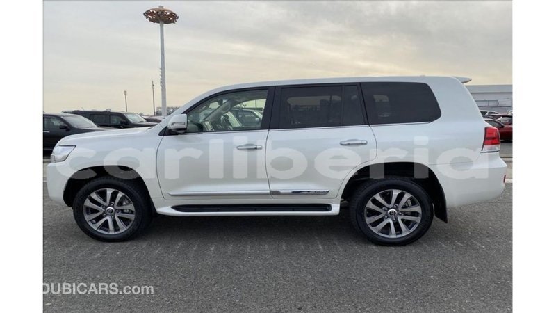 Big with watermark toyota land cruiser bomi county import dubai 3575