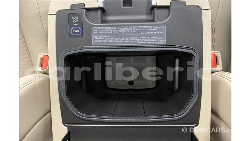 Big with watermark toyota land cruiser bomi county import dubai 3575