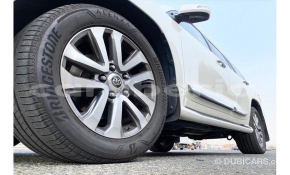 Buy Import Toyota Land Cruiser White Car in Import - Dubai in Bomi County Buy Import Toyota Land Cruiser White Car in Import - Dubai in Bomi County