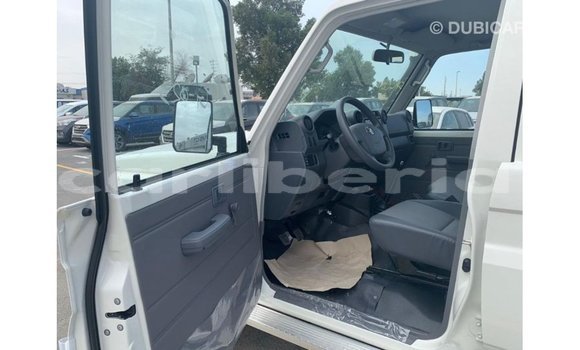 Buy Import Toyota Land Cruiser White Car in Import - Dubai in Bomi County Buy Import Toyota Land Cruiser White Car in Import - Dubai in Bomi County
