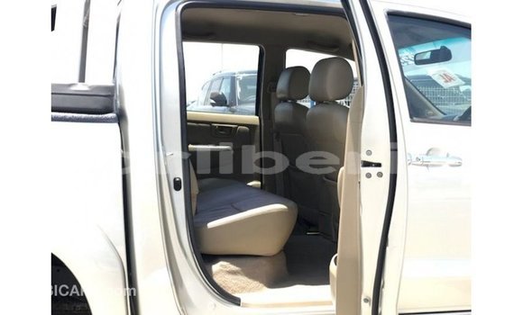 Buy Import Toyota Hilux Other Car in Import - Dubai in Bomi County Buy Import Toyota Hilux Other Car in Import - Dubai in Bomi County