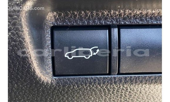 Buy Import Toyota HiAce White Truck in Import - Dubai in Bomi County Buy Import Toyota HiAce White Truck in Import - Dubai in Bomi County