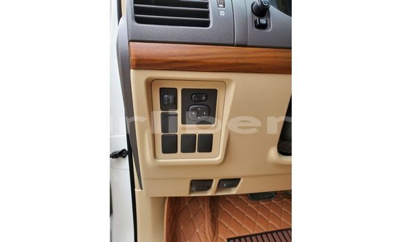Buy Import Toyota Prado White Car in Import - Dubai in Bomi County Buy Import Toyota Prado White Car in Import - Dubai in Bomi County