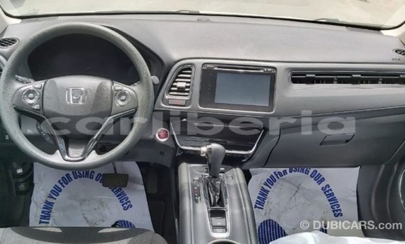 Buy Import Honda C White Bike in Import - Dubai in Bomi County Buy Import Honda C White Bike in Import - Dubai in Bomi County