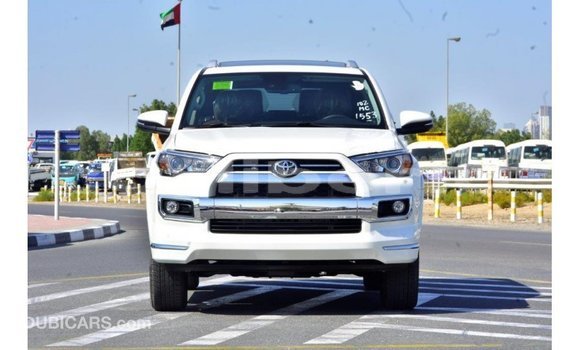 Buy Import Toyota HiAce White Truck in Import - Dubai in Bomi County Buy Import Toyota HiAce White Truck in Import - Dubai in Bomi County
