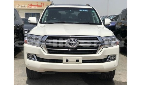 Buy Import Toyota Land Cruiser White Car in Import - Dubai in Bomi County Buy Import Toyota Land Cruiser White Car in Import - Dubai in Bomi County
