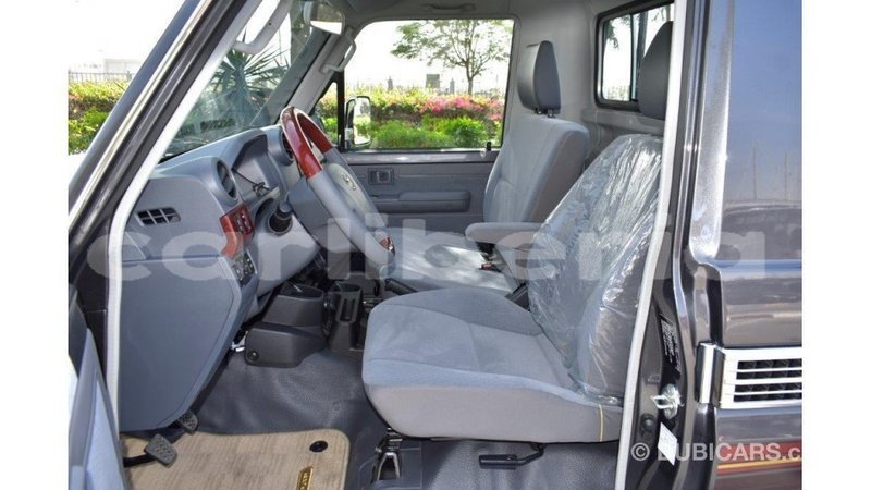Big with watermark toyota land cruiser bomi county import dubai 3627