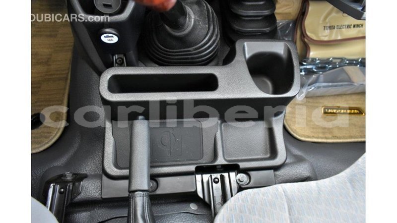 Big with watermark toyota land cruiser bomi county import dubai 3627