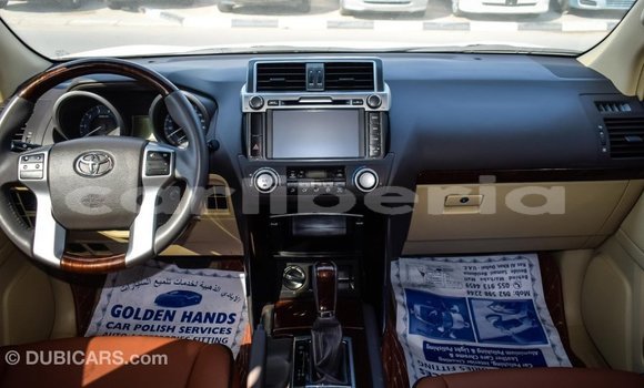 Acheter Import Voiture Toyota Prado Blanc à Import - Dubai, Comté de Bomi Acheter Import Voiture Toyota Prado Blanc à Import - Dubai, Comté de Bomi