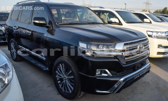 Buy Import Toyota Land Cruiser Black Car in Import - Dubai in Bomi County Buy Import Toyota Land Cruiser Black Car in Import - Dubai in Bomi County