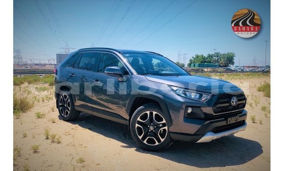 Acheter Import Utilitaire Toyota HiAce Autre à Import - Dubai, Comté de Bomi Acheter Import Utilitaire Toyota HiAce Autre à Import - Dubai, Comté de Bomi