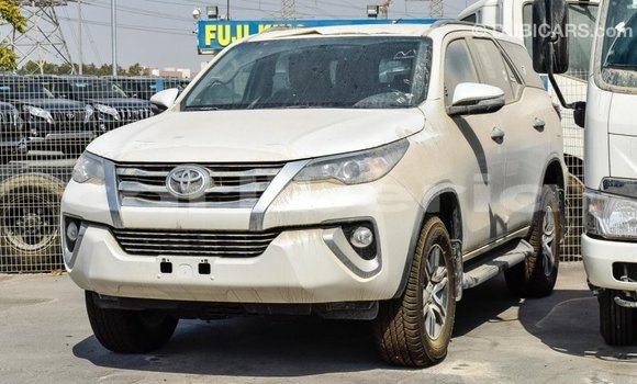 Buy Import Toyota Fortuner White Car in Import - Dubai in Bomi County Buy Import Toyota Fortuner White Car in Import - Dubai in Bomi County