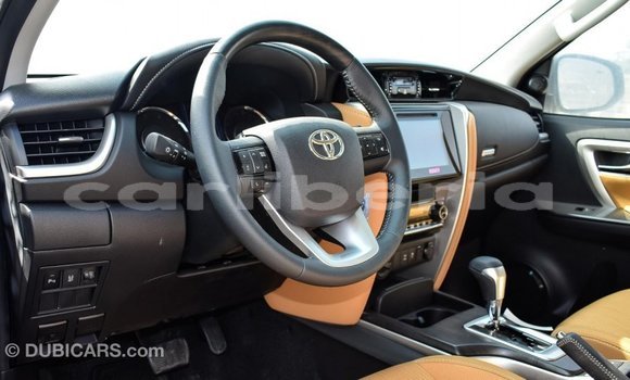 Buy Import Toyota Fortuner White Car in Import - Dubai in Bomi County Buy Import Toyota Fortuner White Car in Import - Dubai in Bomi County