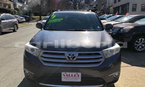 Buy Used Toyota Highlander Other Car in Monrovia in Montserrado County Buy Used Toyota Highlander Other Car in Monrovia in Montserrado County