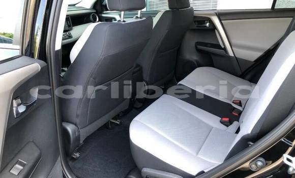 Buy Used Toyota RAV4 Beige Car in Monrovia in Montserrado County Buy Used Toyota RAV4 Beige Car in Monrovia in Montserrado County