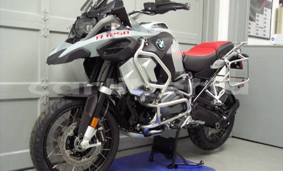 Buy New BMW R1200GS Adventure Red Bike in Monrovia in Montserrado County Buy New BMW R1200GS Adventure Red Bike in Monrovia in Montserrado County