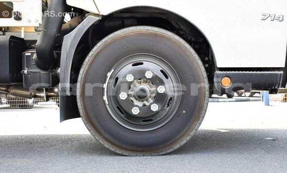 Buy Import Hino 300 Series White Truck in Import - Dubai in Bomi County