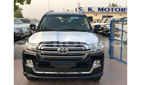 Acheter Import Voiture Toyota Land Cruiser Noir à Import - Dubai, Comté de Bomi Acheter Import Voiture Toyota Land Cruiser Noir à Import - Dubai, Comté de Bomi