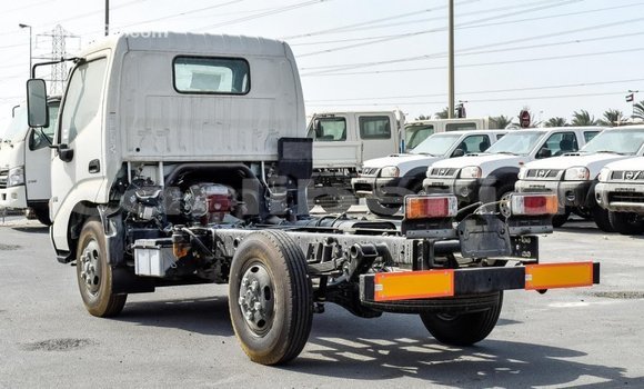 Buy Import Hino 300 Series White Truck in Import - Dubai in Bomi County Buy Import Hino 300 Series White Truck in Import - Dubai in Bomi County