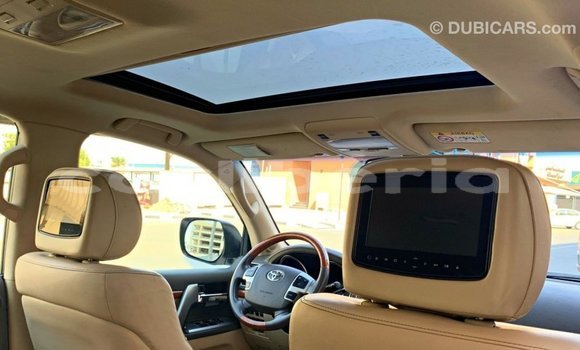 Buy Import Toyota Land Cruiser White Car in Import - Dubai in Bomi County Buy Import Toyota Land Cruiser White Car in Import - Dubai in Bomi County