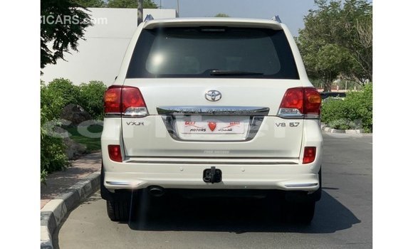Buy Import Toyota Land Cruiser White Car in Import - Dubai in Bomi County Buy Import Toyota Land Cruiser White Car in Import - Dubai in Bomi County