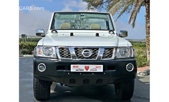 Acheter Import Voiture Nissan Patrol Blanc à Import - Dubai, Comté de Bomi Acheter Import Voiture Nissan Patrol Blanc à Import - Dubai, Comté de Bomi