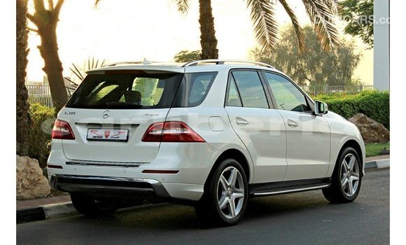 Buy Import Mercedes-Benz 190 White Car in Import - Dubai in Bomi County Buy Import Mercedes-Benz 190 White Car in Import - Dubai in Bomi County