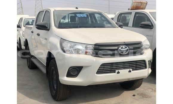 Buy Import Toyota Hilux White Car in Import - Dubai in Bomi County