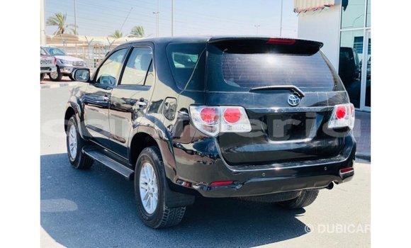 Acheter Import Voiture Toyota Fortuner Noir à Import - Dubai, Comté de Bomi Acheter Import Voiture Toyota Fortuner Noir à Import - Dubai, Comté de Bomi