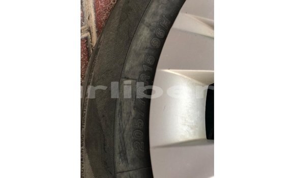 Buy Import Toyota Hilux White Car in Import - Dubai in Bomi County Buy Import Toyota Hilux White Car in Import - Dubai in Bomi County