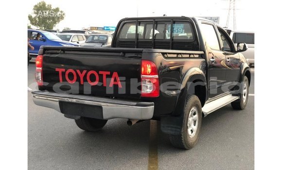 Acheter Import Voiture Toyota Hilux Noir à Import - Dubai, Comté de Bomi Acheter Import Voiture Toyota Hilux Noir à Import - Dubai, Comté de Bomi