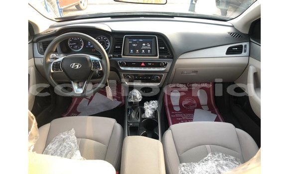 Acheter Import Voiture Hyundai Sonata Noir à Import - Dubai, Comté de Bomi Acheter Import Voiture Hyundai Sonata Noir à Import - Dubai, Comté de Bomi