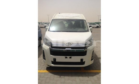 Acheter Import Voiture Toyota Hiace Blanc à Import - Dubai, Comté de Bomi Acheter Import Voiture Toyota Hiace Blanc à Import - Dubai, Comté de Bomi