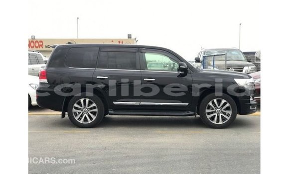Buy Import Toyota Land Cruiser Black Car in Import - Dubai in Bomi County Buy Import Toyota Land Cruiser Black Car in Import - Dubai in Bomi County