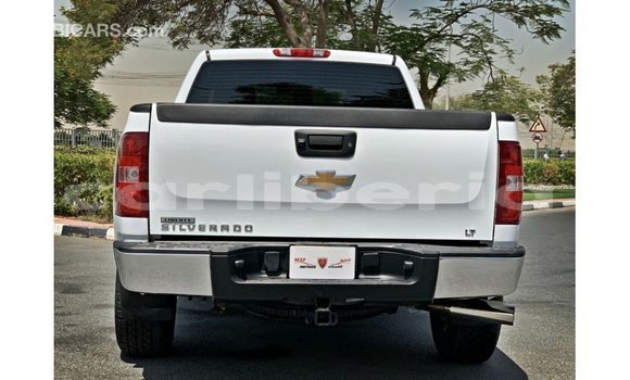 Buy Import Chevrolet Silverado White Car in Import - Dubai in Bomi County Buy Import Chevrolet Silverado White Car in Import - Dubai in Bomi County