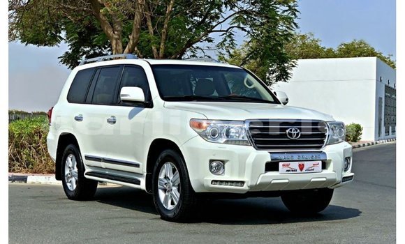Buy Import Toyota Land Cruiser White Car in Import - Dubai in Bomi County