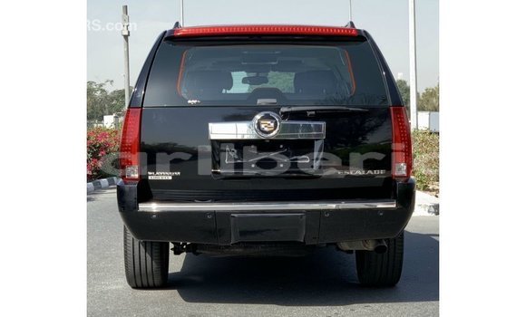 Acheter Import Voiture Cadillac Escalade Noir à Import - Dubai, Comté de Bomi Acheter Import Voiture Cadillac Escalade Noir à Import - Dubai, Comté de Bomi