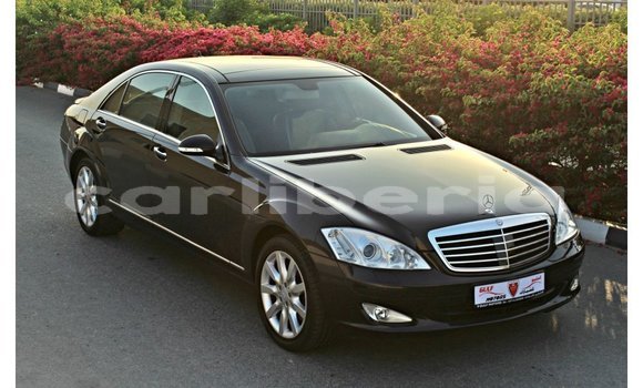 Buy Import Mercedes-Benz 200 Blue Car in Import - Dubai in Bomi County Buy Import Mercedes-Benz 200 Blue Car in Import - Dubai in Bomi County