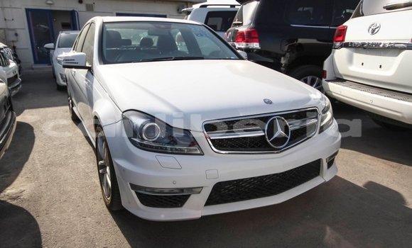 Buy Import Mercedes-Benz 200 White Car in Import - Dubai in Bomi County