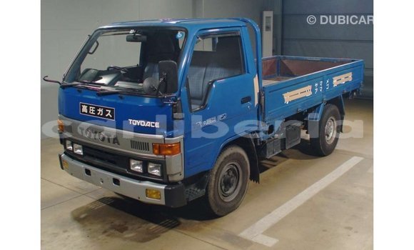 Buy Import Toyota HiAce Blue Truck in Import - Dubai in Bomi County Buy Import Toyota HiAce Blue Truck in Import - Dubai in Bomi County