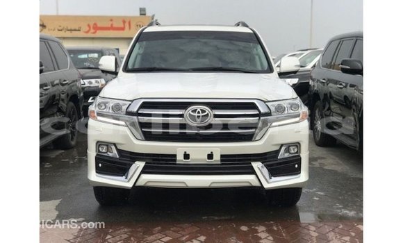 Buy Import Toyota Land Cruiser White Car in Import - Dubai in Bomi County Buy Import Toyota Land Cruiser White Car in Import - Dubai in Bomi County
