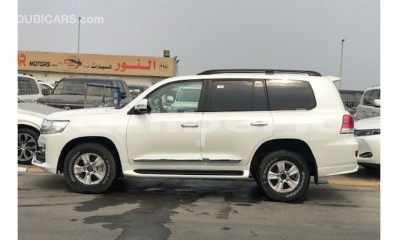 Buy Import Toyota Land Cruiser White Car in Import - Dubai in Bomi County Buy Import Toyota Land Cruiser White Car in Import - Dubai in Bomi County