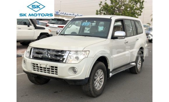 Buy Import Mitsubishi Pajero White Car in Import - Dubai in Bomi County