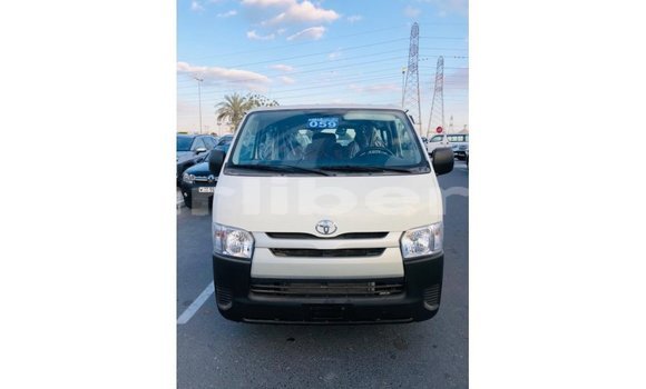 Buy Import Toyota Hiace White Car in Import - Dubai in Bomi County Buy Import Toyota Hiace White Car in Import - Dubai in Bomi County