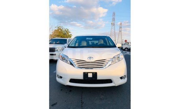 Buy Import Toyota Sienna White Car in Import - Dubai in Bomi County Buy Import Toyota Sienna White Car in Import - Dubai in Bomi County