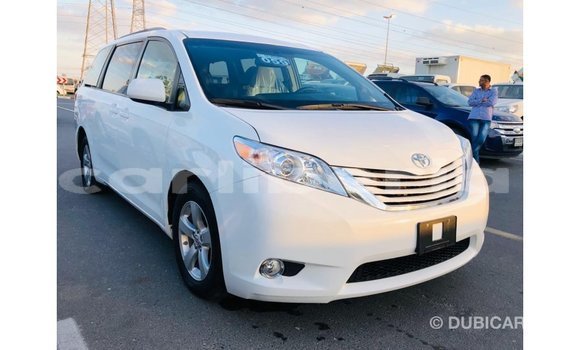 Buy Import Toyota Sienna White Car in Import - Dubai in Bomi County Buy Import Toyota Sienna White Car in Import - Dubai in Bomi County