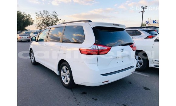 Buy Import Toyota Sienna White Car in Import - Dubai in Bomi County Buy Import Toyota Sienna White Car in Import - Dubai in Bomi County