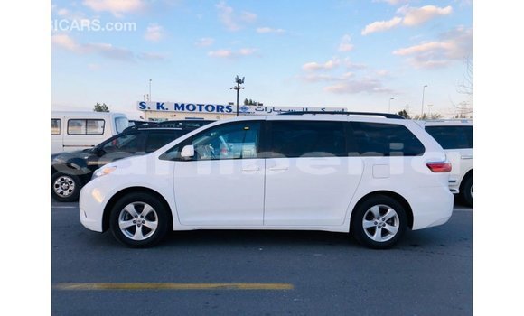 Buy Import Toyota Sienna White Car in Import - Dubai in Bomi County Buy Import Toyota Sienna White Car in Import - Dubai in Bomi County