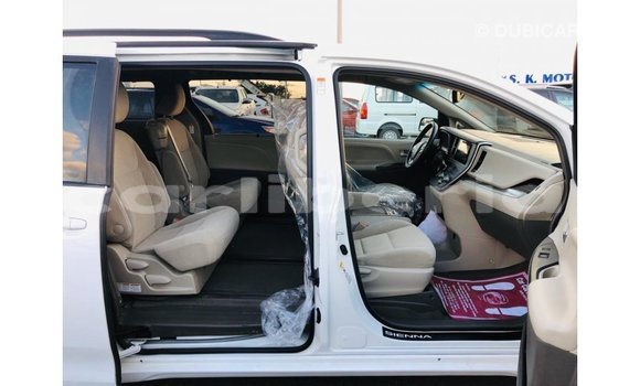 Buy Import Toyota Sienna White Car in Import - Dubai in Bomi County Buy Import Toyota Sienna White Car in Import - Dubai in Bomi County